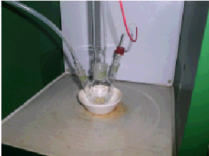 reflux apparatus with drying tube